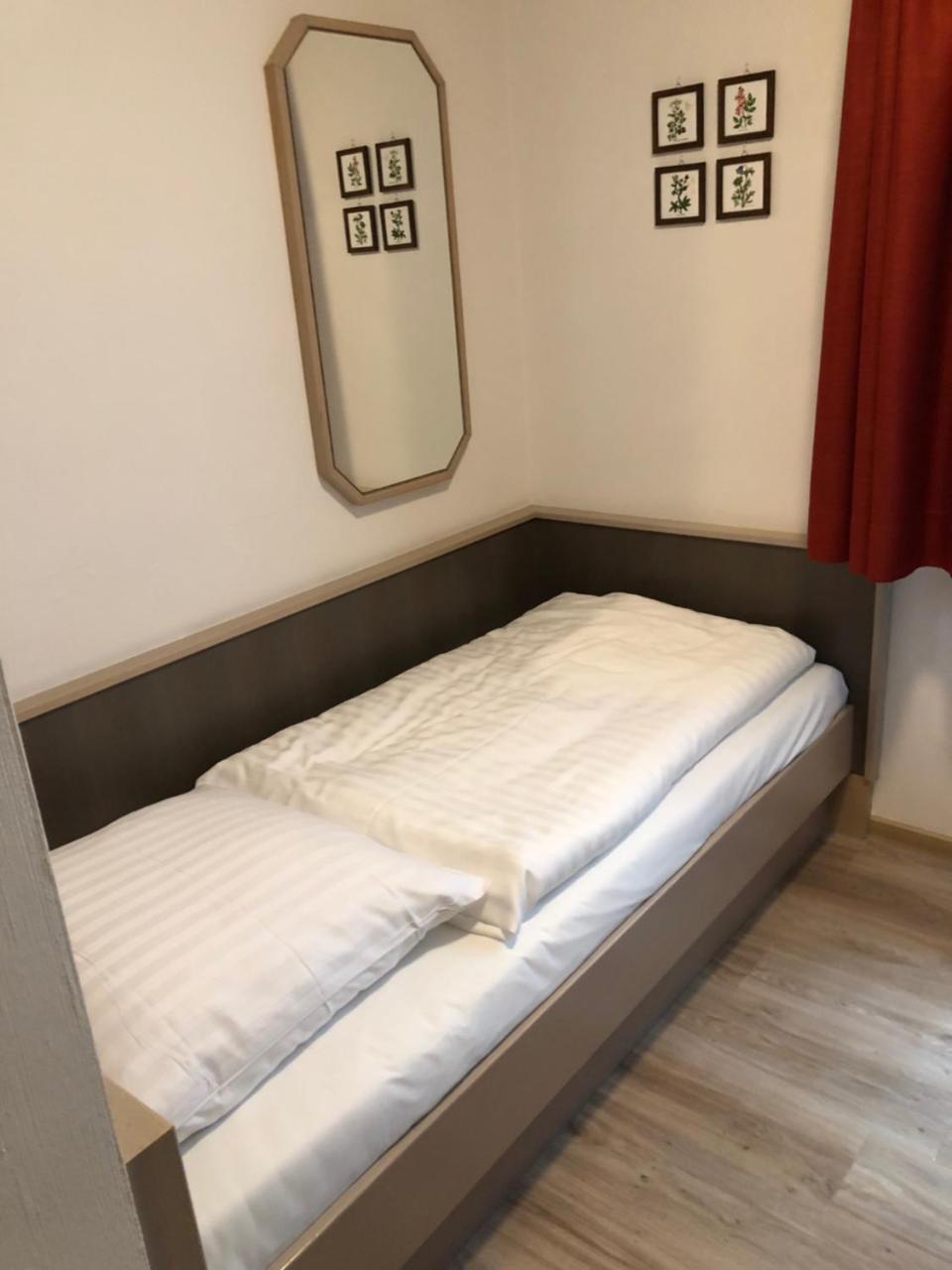 קלן Gaestehaus Hotel Wilms מראה חיצוני תמונה