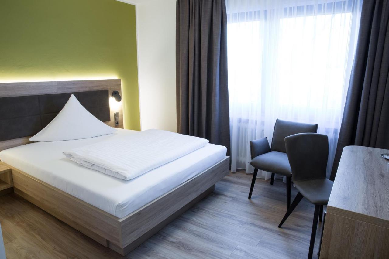 קלן Gaestehaus Hotel Wilms מראה חיצוני תמונה