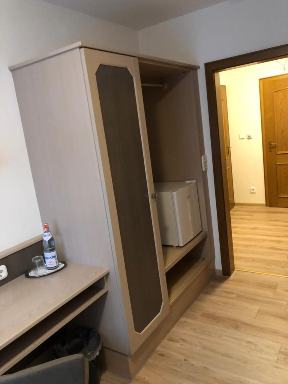 קלן Gaestehaus Hotel Wilms מראה חיצוני תמונה