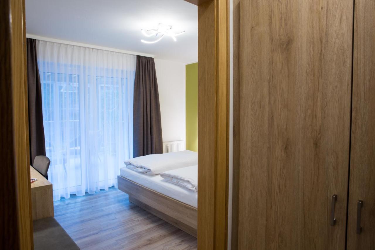 קלן Gaestehaus Hotel Wilms מראה חיצוני תמונה