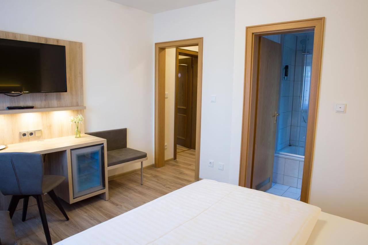 קלן Gaestehaus Hotel Wilms מראה חיצוני תמונה